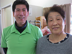 

両足のシビレ/両ひざ痛腫れ/腰痛/首の痛み／両手のシビレ/町田市在住　女性